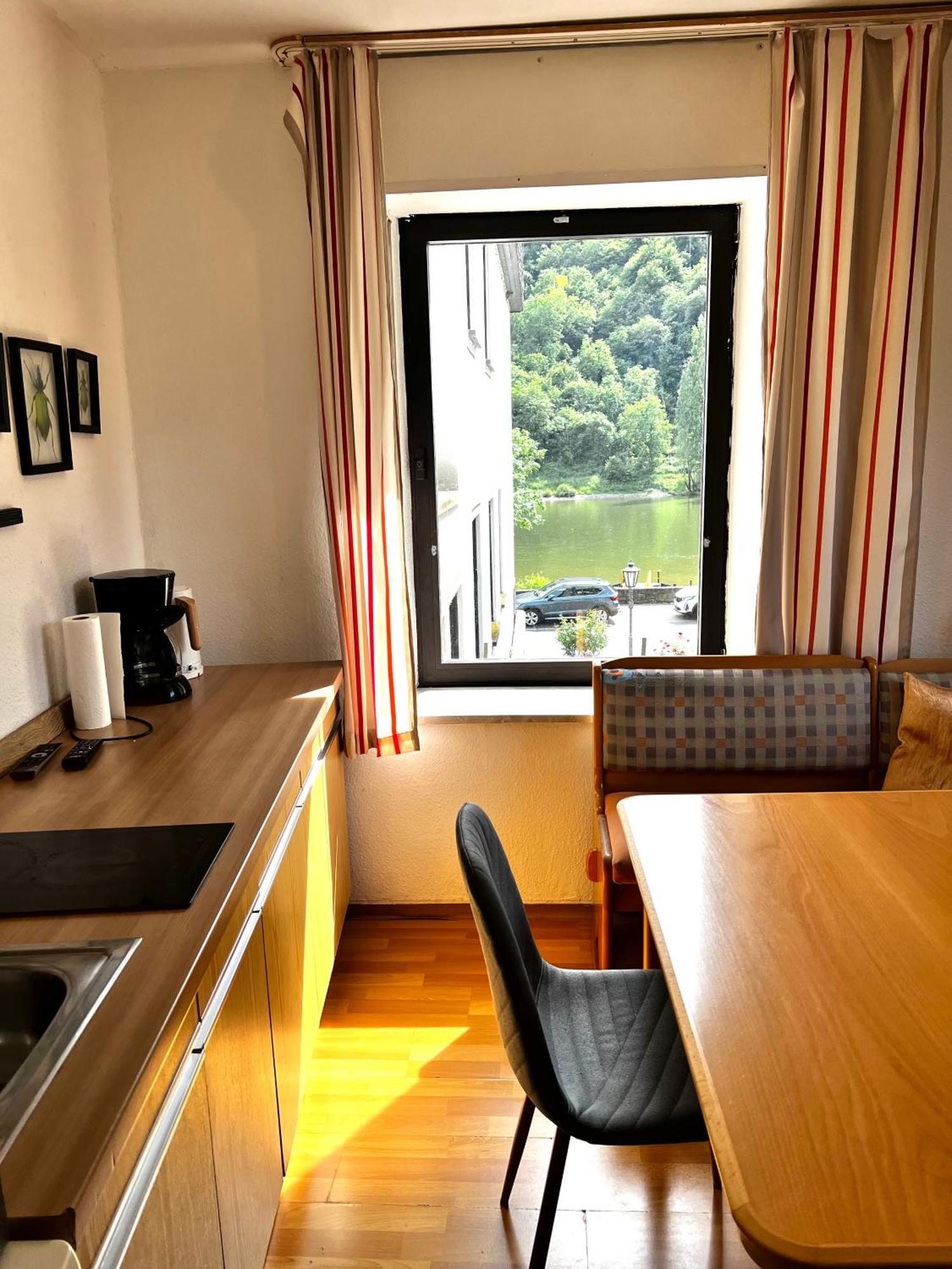 Ferienwohnung in Ediger Eller Exterior foto